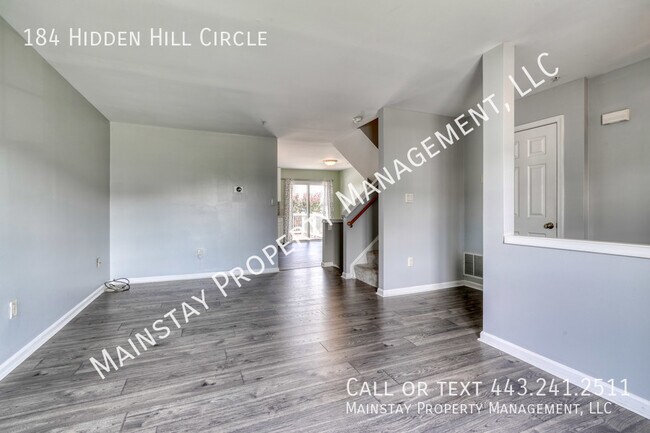 Foto del edificio - Beautifully Updated 3 Bedroom Townhome!