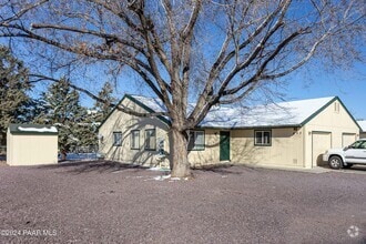 Building Photo - 492 W Perkinsville Rd
