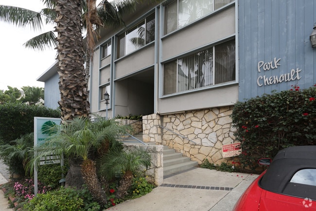 Building Photo - Chenault Hills Apartments