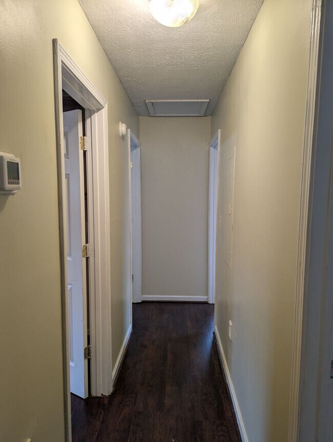 Foto del edificio - Coming Soon! Charming 3br 1ba in the country