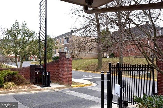 Foto del edificio - 317 Homeland Southway