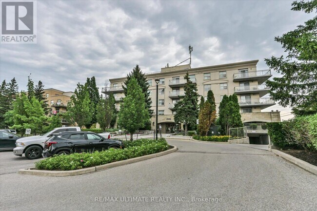Photo du bâtiment - 2500 Rutherford Rd