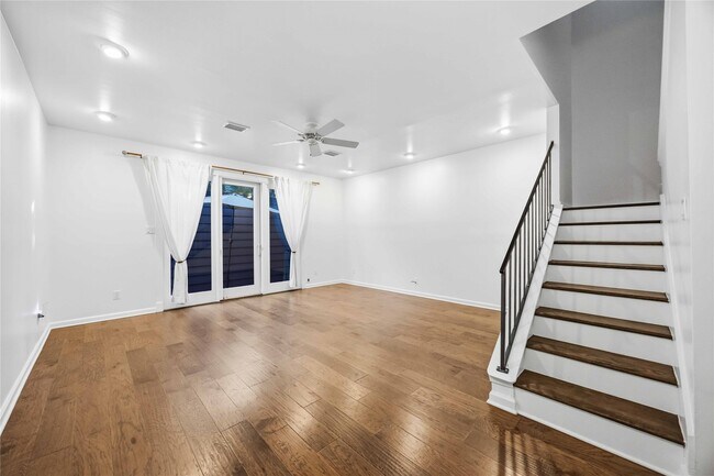 Foto del edificio - 2100 Commonwealth St