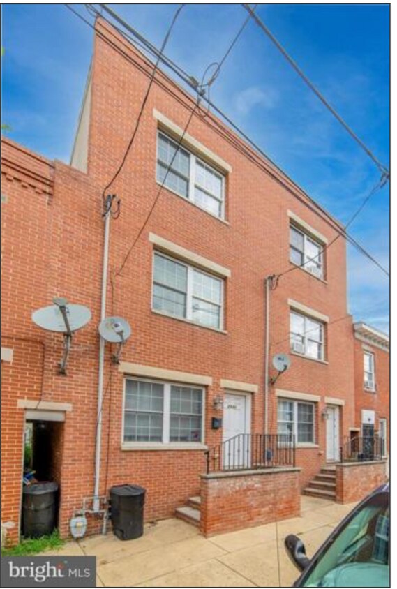 Primary Photo - 2537 Federal St
