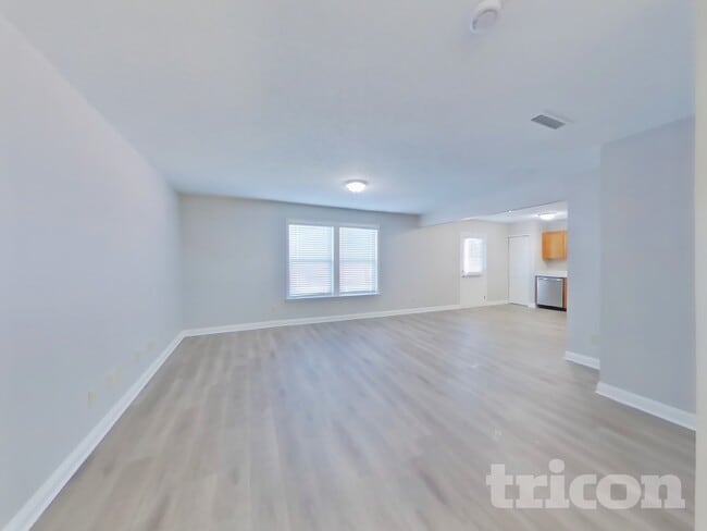 Building Photo - 1420 Alonzo Pl