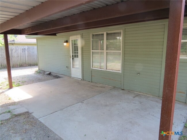 Foto del edificio - 2606 Cross Timber Dr