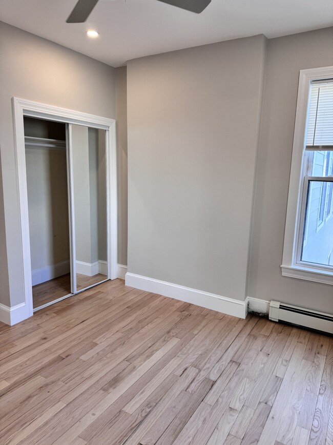 Building Photo - 37 Brookline St