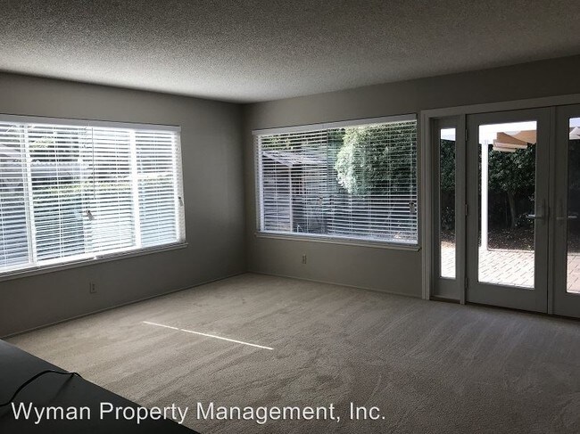 Foto del edificio - 3 br, 2 bath House - 3445 Meadowbrook Court