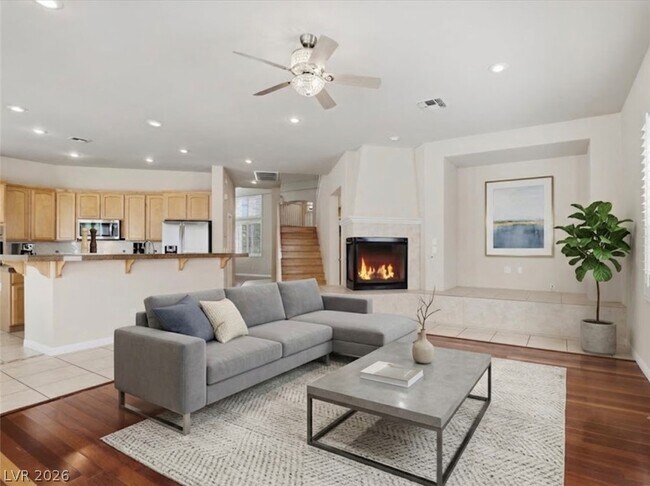 Foto del edificio - 2237 Timber Rose Dr