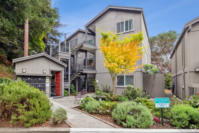 Primary Photo - Via Holon Apartments