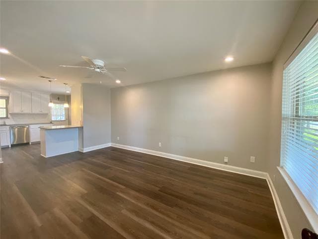 Building Photo - 206 N Graves St