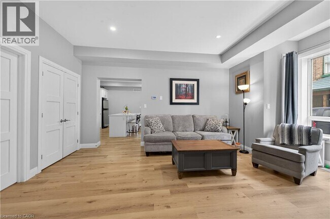 Photo du bâtiment - 238 Darling St