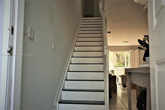 Building Photo - 5570 NW 107th Ave