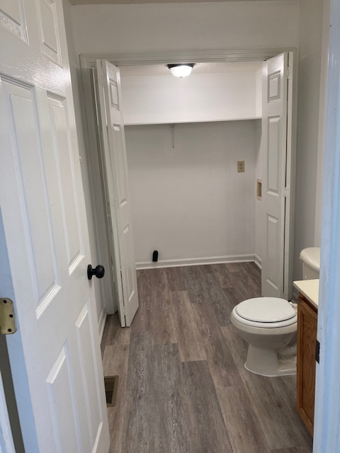 Downstairs bathroom/laundry room - 633 Wilderness Trl