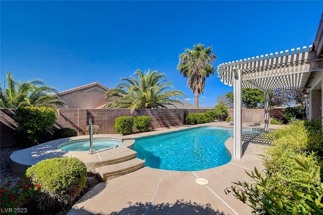 Building Photo - 10212 Pastel Sky Ave