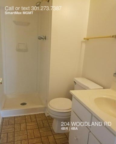 Building Photo - 204 Woodland Rd