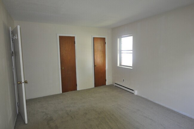 Foto del edificio - 2 Fairfield Ave