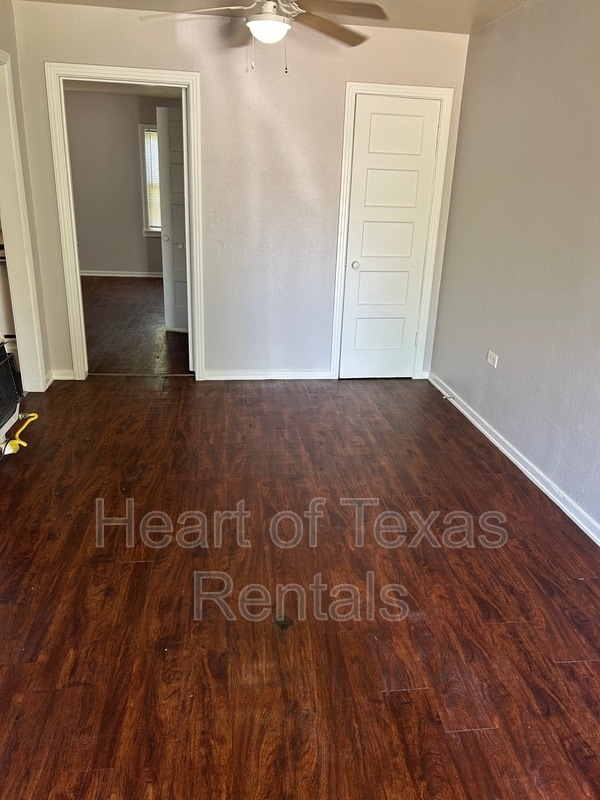 Building Photo - 4008 Homan Ave