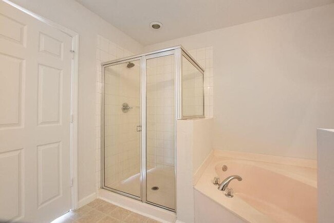 Building Photo - 4106 Emerald Vista