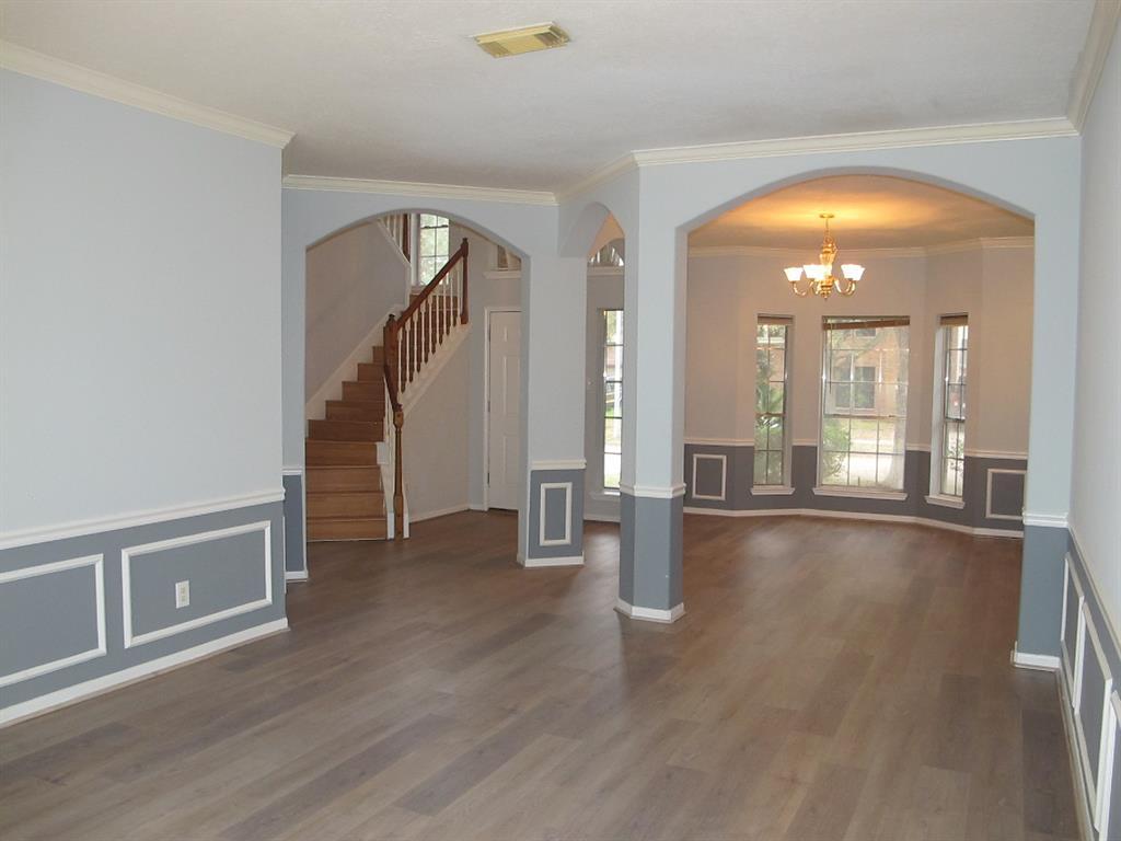Foto principal - 8819 Diamond Lake Ln