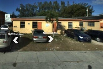 Building Photo - 1414 NW 2nd Ave