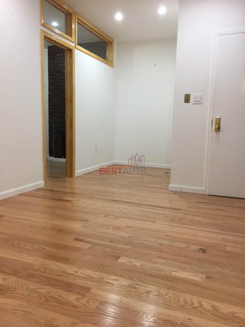 Foto del edificio - 157 E 3rd St