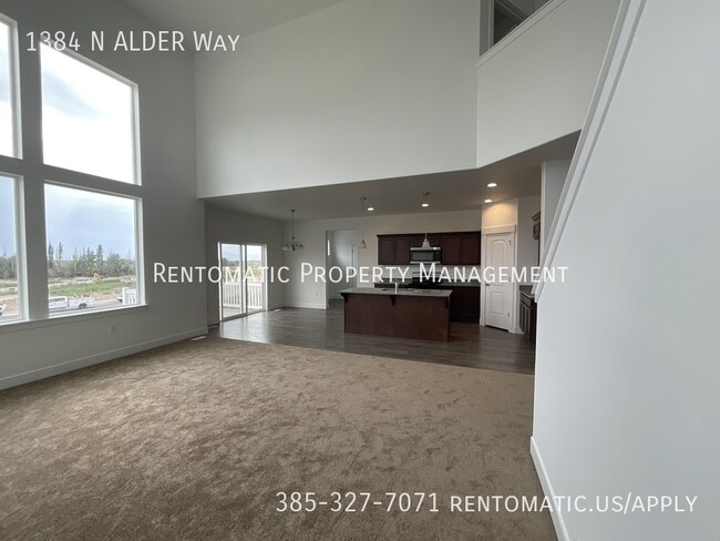 Foto del edificio - 1384 Alder Wy