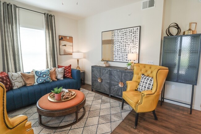 Foto del edificio - The Crest at Naples