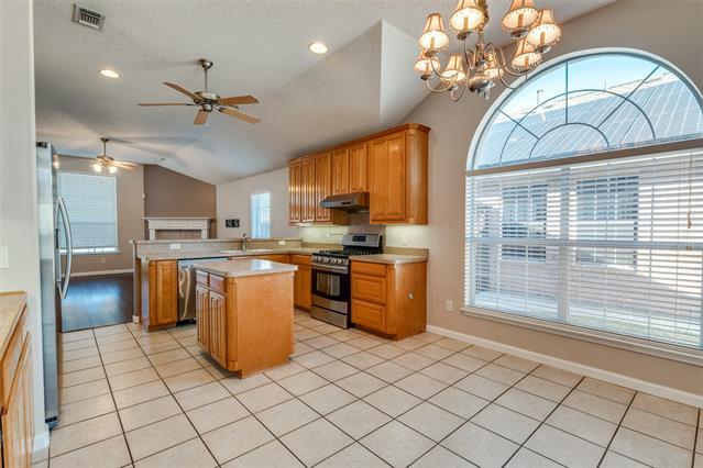 Building Photo - 9141 Winding River Dr