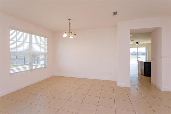 Foto del edificio - 4956 Blanche Ct