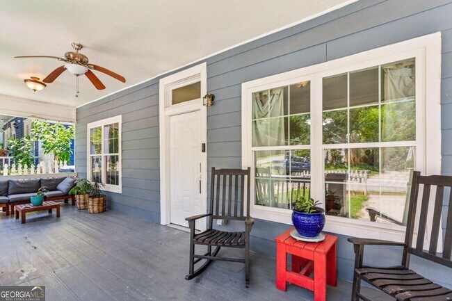 Foto del edificio - 840 Dill Ave SW