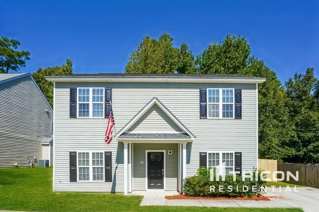 Building Photo - 5513 Landreaux Dr