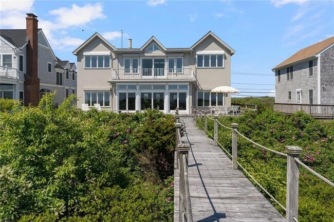 Building Photo - 160 Sand Hill Cove Rd