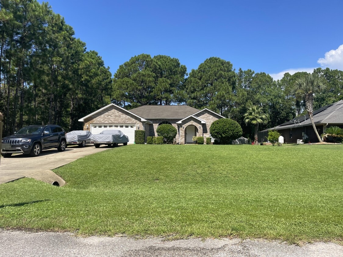 Building Photo - 2017 Sundown Dr