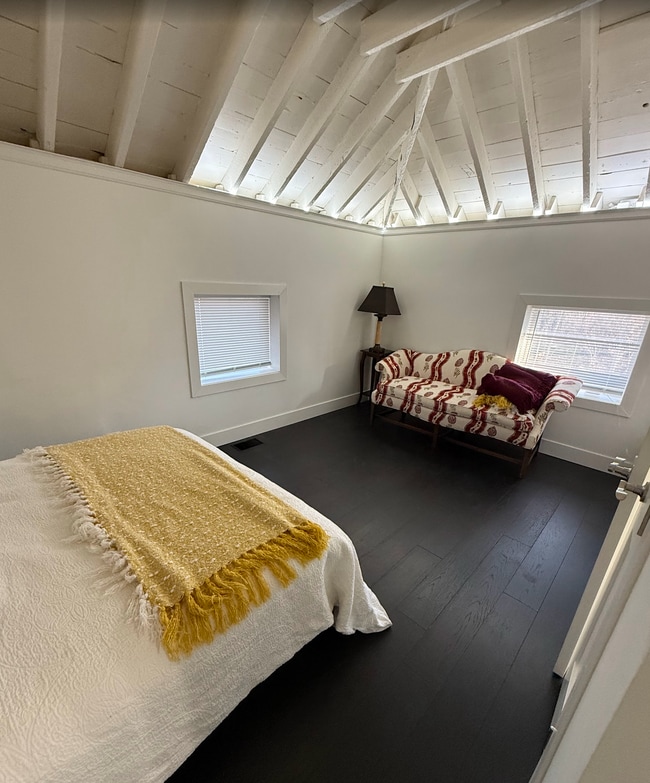 Foto del edificio - 3043 Wold Ave