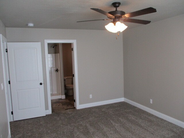 Foto del edificio - 3 Bedroom - 2.5 bathroom - in the heart of...