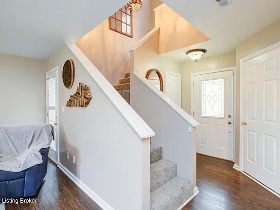Foto del edificio - 237 Briar Patch Ln