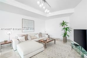 Foto del edificio - 4 br, 4.5 bath Condo - 18555 Collins Ave A...