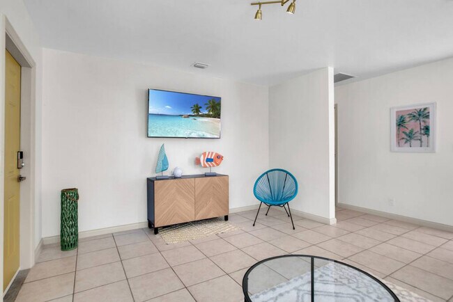 Foto del edificio - 1840 SW 24th St
