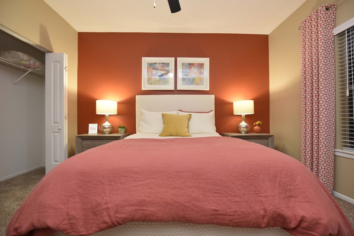 The Indigo at Grissom Apartments in Huntsville, AL