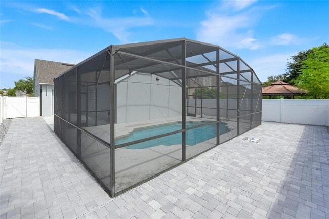 Building Photo - 1420 Sun Meadow Dr
