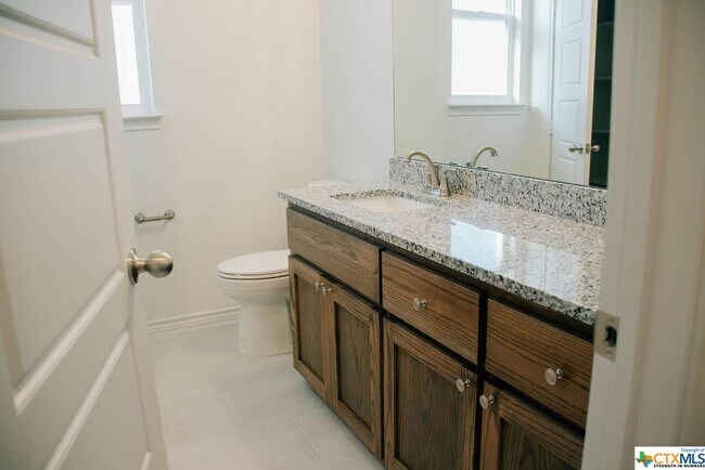 Building Photo - 857 Freedom Cir