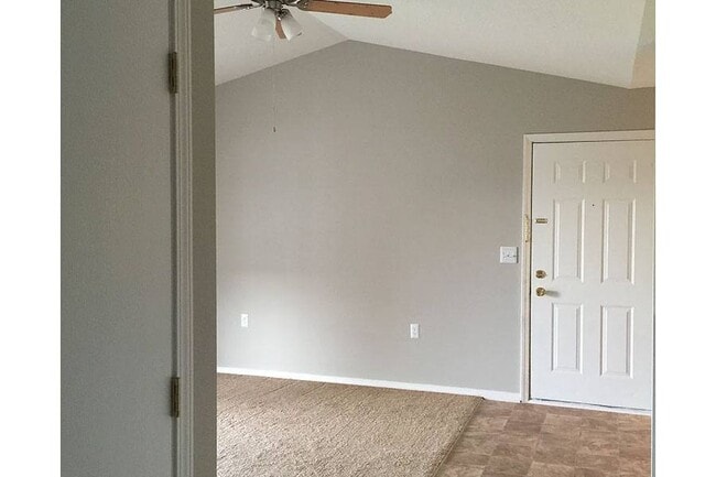 Building Photo - PINE GROVE APARTMENTS