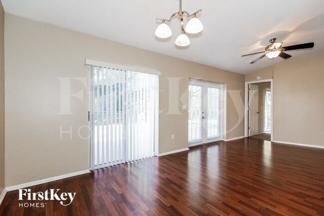 Building Photo - 4711 S Dawnmeadow Ct