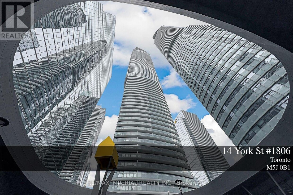 Primary Photo - 14 York St