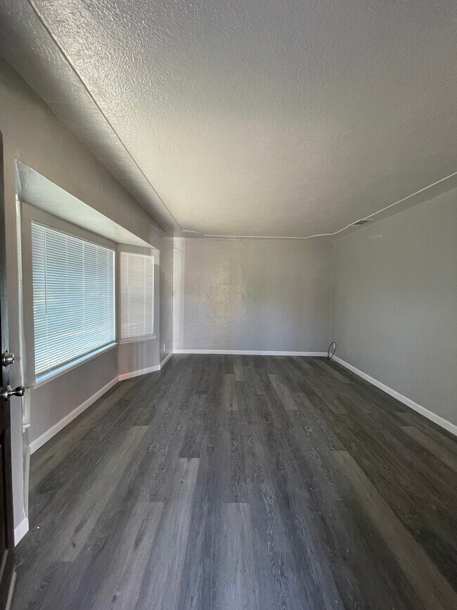 Foto del edificio - 298 E 22nd St