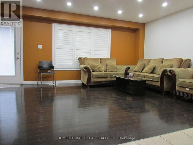 Photo du bâtiment - 29 Napoleon Cres