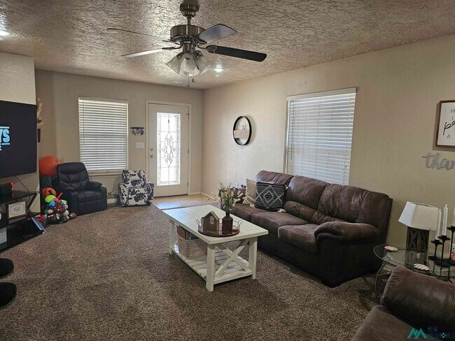 Building Photo - 2529 Fred Daugherty Dr