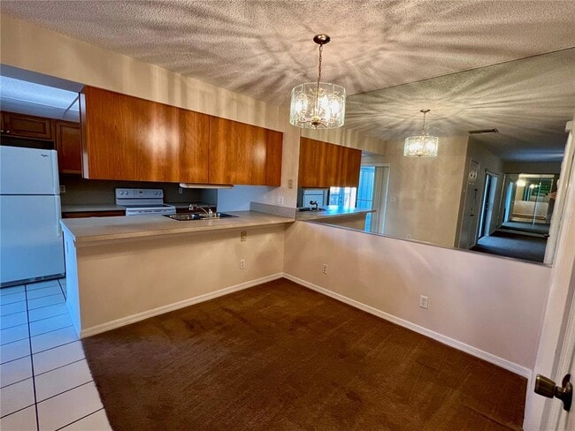 Foto del edificio - 2946 Tangerine Ct