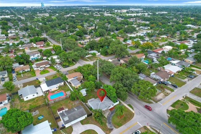 Foto del edificio - 6401 Grant St